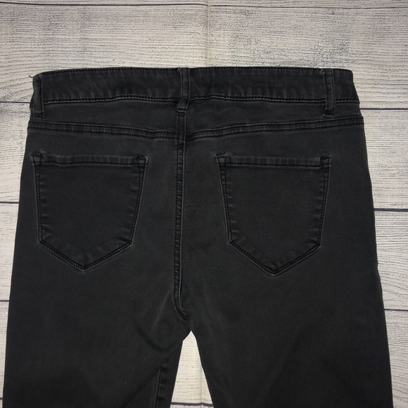 Refuge Skinny Jeans - Picture 8 of 9